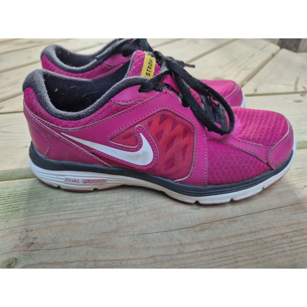 Nike Womens Girls Dual Fusion Running Sneaker Shoes Size Youth 3.5 Womens 5 Pink